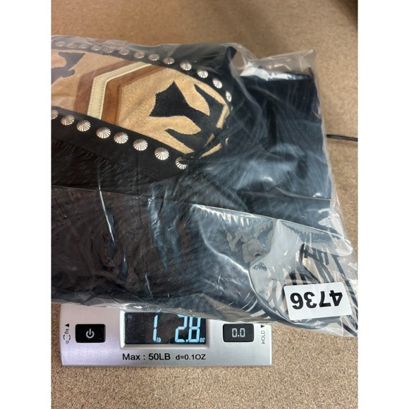 Cripple Creek Shawl Vest Western Leather Studded Bead Fringe Capelet Poncho - Picture 8 of 8